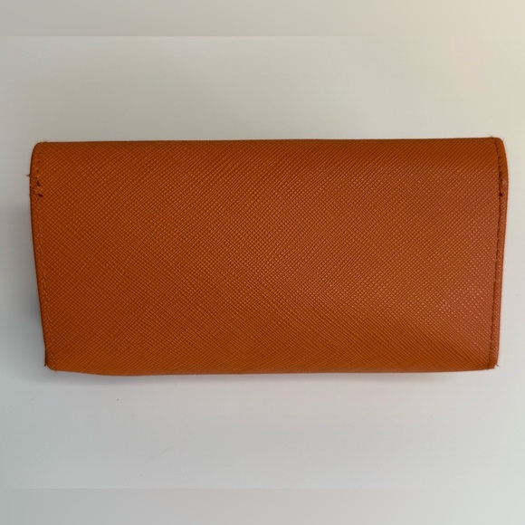 Tory Burch Vibrant Orange Leather Sunglasses Case Authentic Gold Magnetic Design - Picture 7 of 17